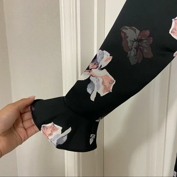 Banana Republic Floral Dress - Picture 2 of 3